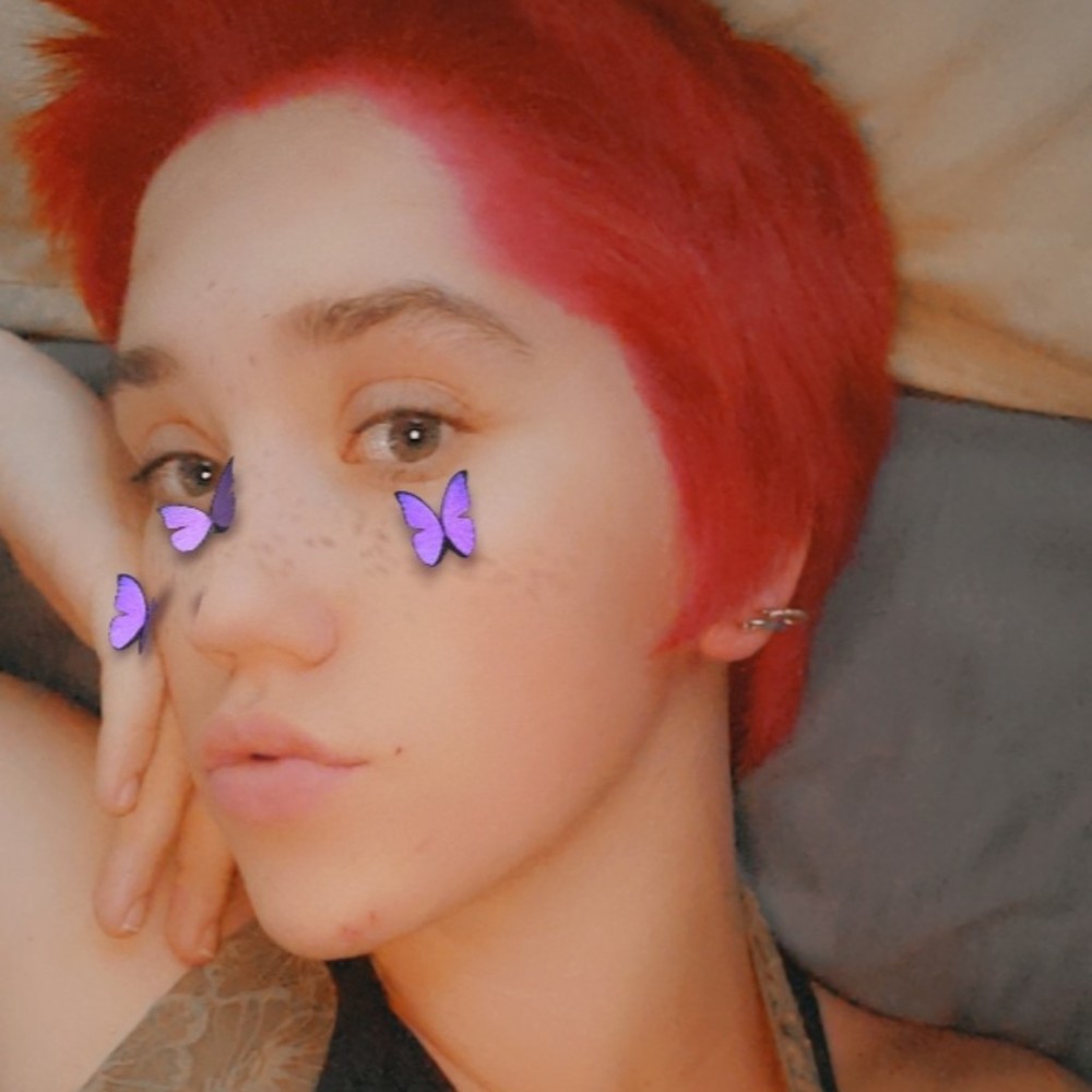 Meet your Posher, Meyia